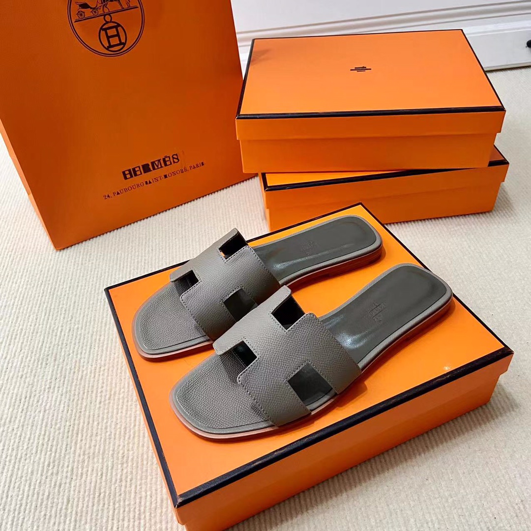 에르메스 올수공 오란 슬리퍼 샌들 앱송 82